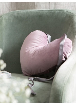 Post-Surgery Comfort Heart Tie Cushion Dusky Pink