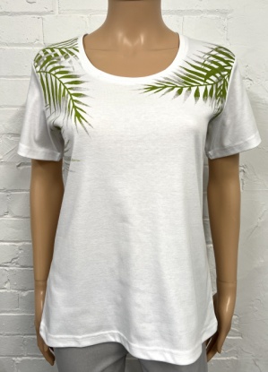 Claudia C Green Leaf Print Round Neck T-Shirt