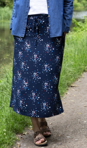 Lily & Me Daytrip Skirt in Strawberry Fields Print